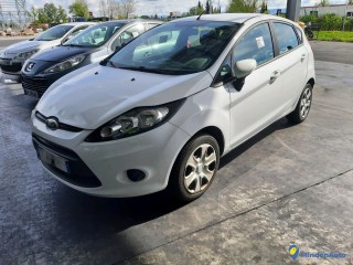 FORD FIESTA 1.25 -82 TREND Réf : 320035