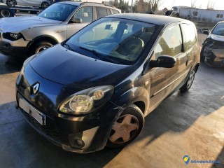 RENAULT TWINGO II 1.2I - 75 ACCESS Réf : 317611