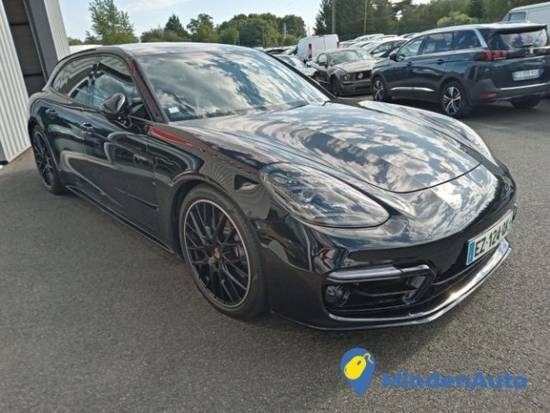 porsche-panamera-sport-turismo-4-e-hybrid-big-1