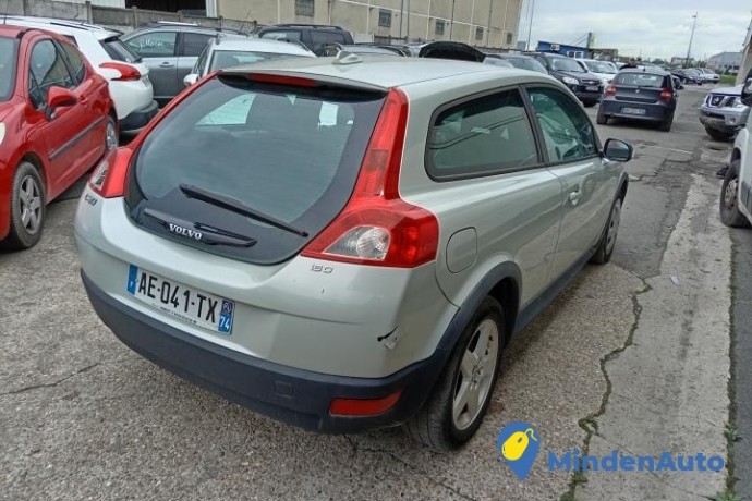 volvo-c30-16d-110-big-1