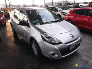 RENAULT CLIO III 1.5 DCI 75