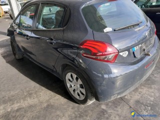 PEUGEOT 208 1.2I PURETECH LIKE 68 Réf : 320555