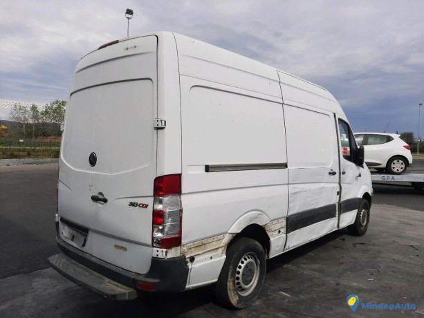 mercedes-sprinter-313-cdi-fourgon-ref-319135-big-3