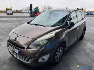 RENAULT GRAND SCENIC III 1.9 DCI 130