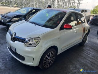 RENAULT TWINGO III 0.9 TCE - 95 Réf : 323438   CARTE GRISE