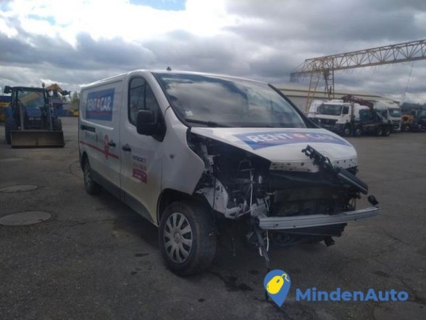 renault-trafic-3-2l-blue-dci-120-big-1