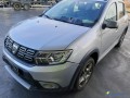 dacia-sandero-stepway-09-tce-90-ref-316824-small-1