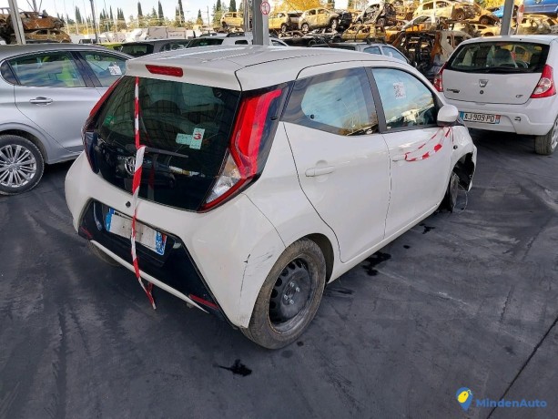 toyota-aygo-ii-10-vvt-i-72-x-ref-333719-big-2