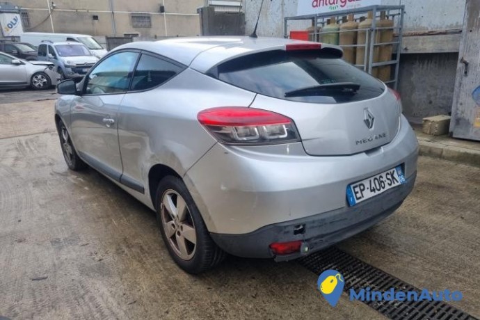 renault-megane-ii-coupe-dci-110cv-ref-61789-big-1