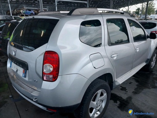 dacia-duster-15-dci-110-prestige-gazole-331924-big-1