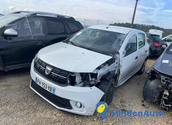 dacia-sandero-09i-tce-90-big-3