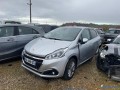 peugeot-208-12i-puretech-110-small-0