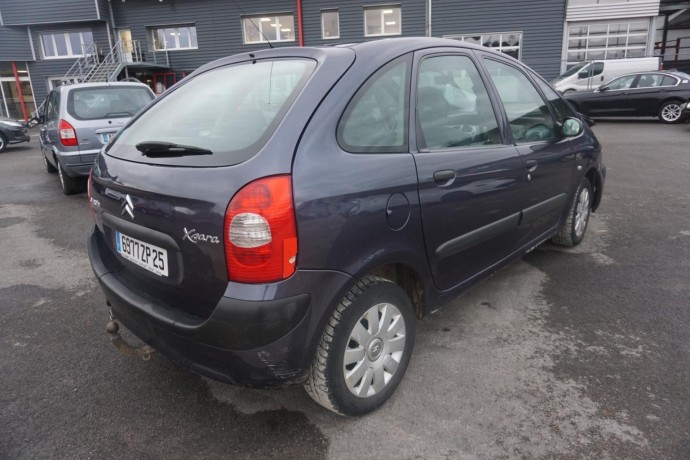 citroen-xsara-picasso-big-12