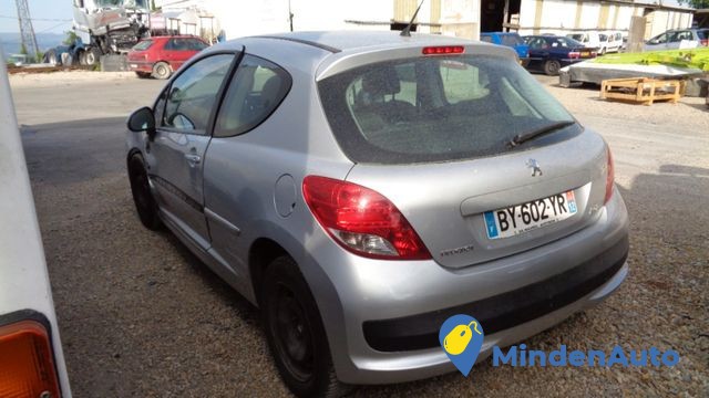 peugeot-207-14-hdi-68-by602-big-1