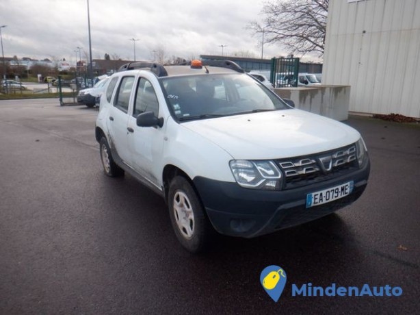 dacia-duster-12-tce-125ch-4x2-big-0