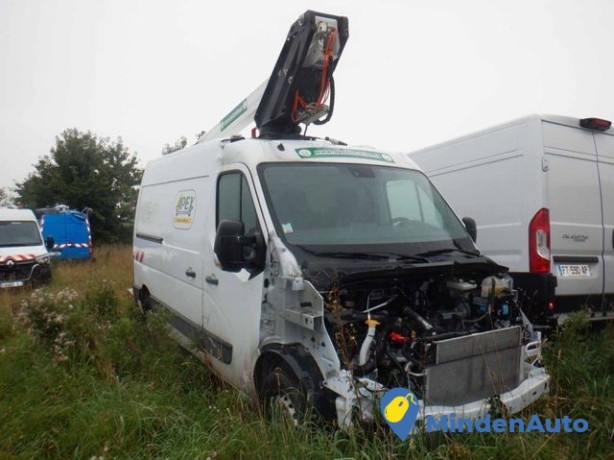 renault-master-nacelle-23-blue-dci-145ch-l2h2-nacelle-big-2