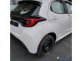 toyota-yaris-15-hybrid-116h-dynamic-essence-electrique-non-rechargeable-small-0