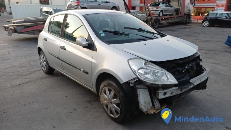 renault-clio-3-phase-1-big-2