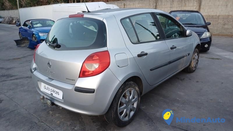 renault-clio-3-phase-1-big-1