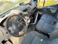 renault-master-3-f3300-dci-150ch-de-2011-small-4