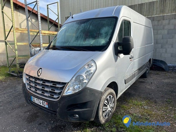 renault-master-3-f3300-dci-150ch-de-2011-big-0