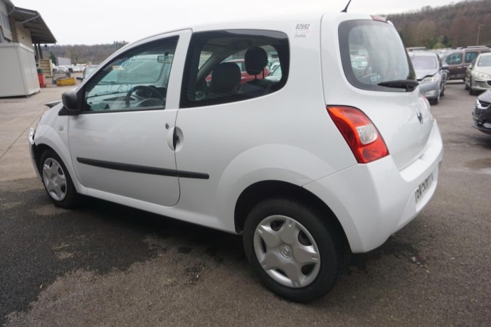 renault-twingo-2-big-9