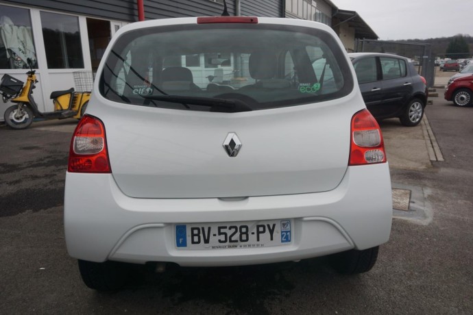 renault-twingo-2-big-8