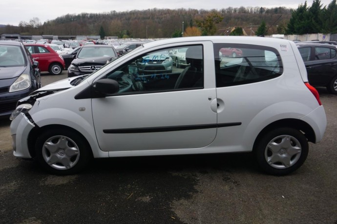 renault-twingo-2-big-10