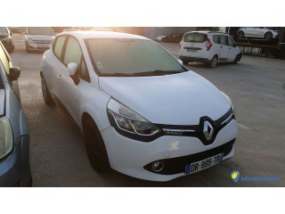 RENAULT  CLIO  DR-995-TB