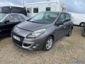 renault-scenic-iii-19-dci-130-small-0