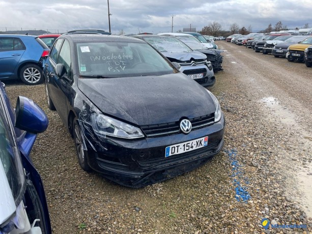 volkswagen-golf-vii-16-tdi-105-bluemotion-big-2