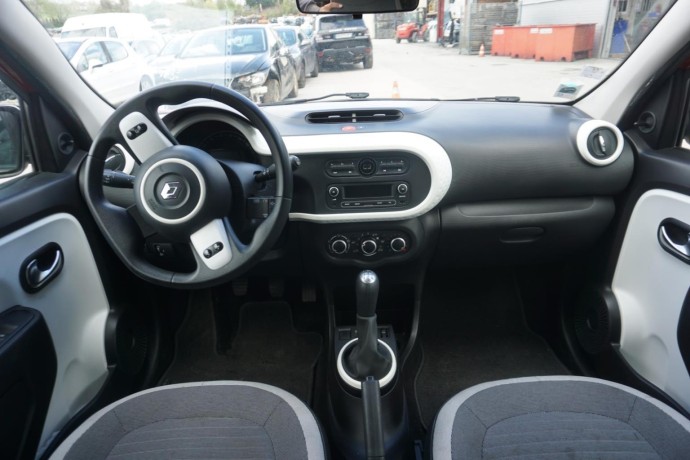 renault-twingo-3-big-4