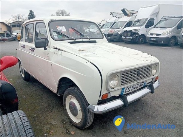 renault-r-4-big-0