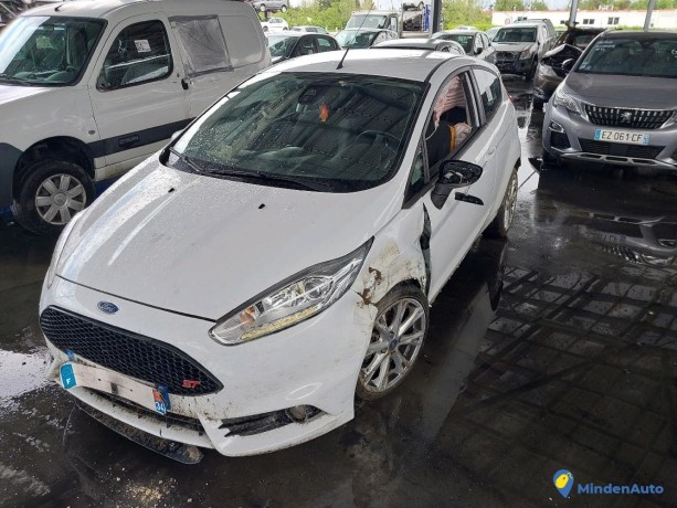 ford-fiesta-10-ecoboost-125-sport-essence-big-2