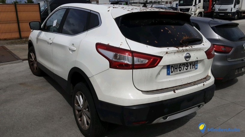 nissan-qashqai-dh-679-yh-big-1