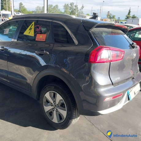 kia-niro-hybrid-16-gdi-141-dct6-essence-electrique-non-rechargeable-big-1