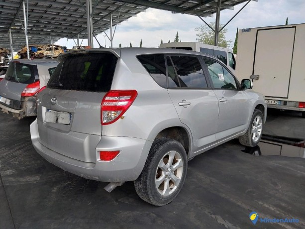 toyota-rav4-iii-22-d4d-150-4wd-gazole-big-1