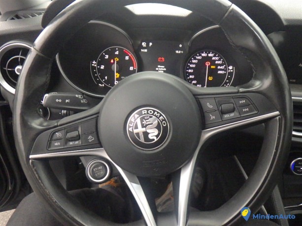 alfa-romeo-stelvio-22-jtd-210ch-fap-big-4