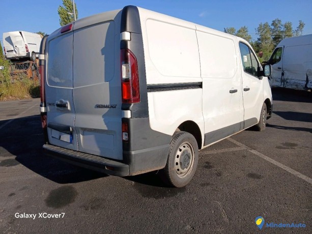 renault-trafic-iii2-l1h1-20dci-130-gazole-big-1