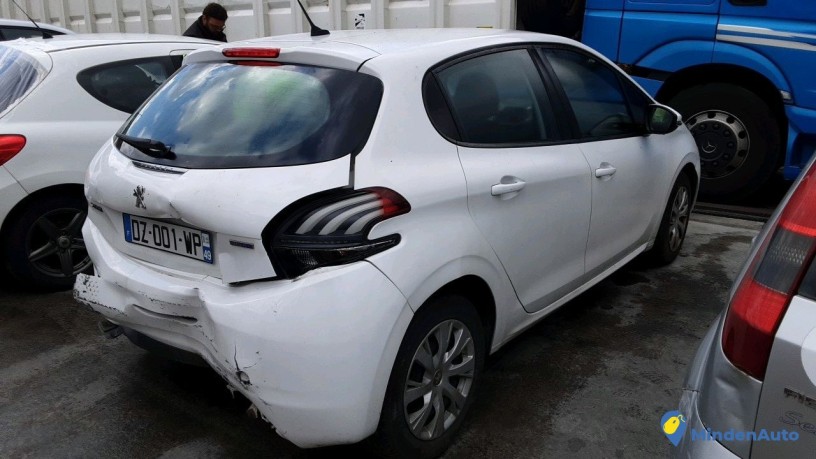 peugeot-208-dz-001-wp-big-2