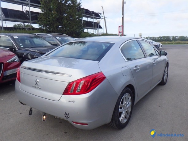 peugeot-508-i-phase-1-16-e-hdi-112ch-fap-big-1