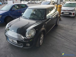 MINI II (2) COOPER D 1.6D 112 - GAZOLE