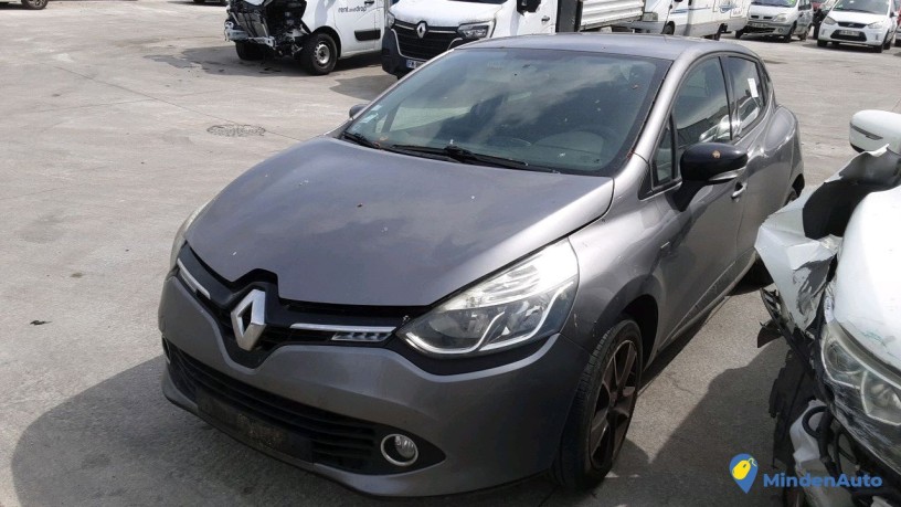 renault-clio-ea-923-zj-big-0