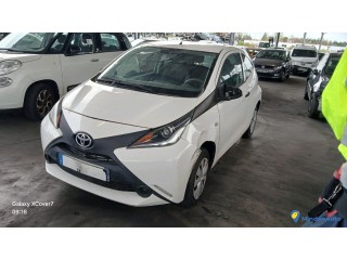 TOYOTA   AYGO II 1.0 VVT-I 68 SOP&STAR - ESSENCE