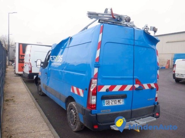 renault-master-23-dci-135-ch-l2h2-big-3