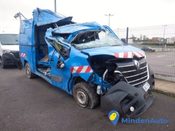 renault-master-23-dci-135-ch-l2h2-big-1