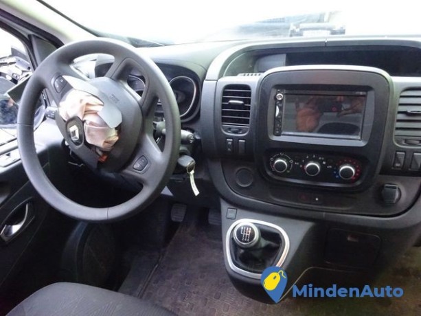 renault-trafic-20-dci-120-big-4