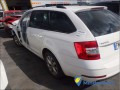 skoda-octavia-combi-ambition-20tdi-150-small-2