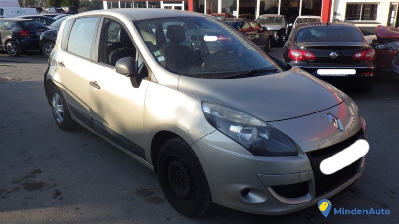 renault-scenic-iii-phase-1-15-dci-85-cv-n11892-big-1