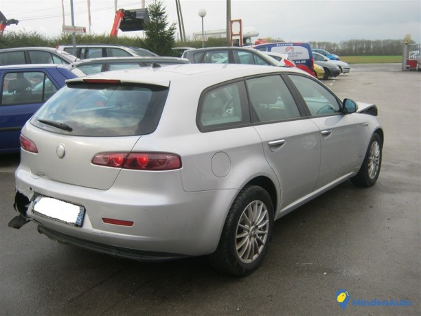 alfa-romeo-159-sw-sportwagon-19l-jtd-n6947-big-0